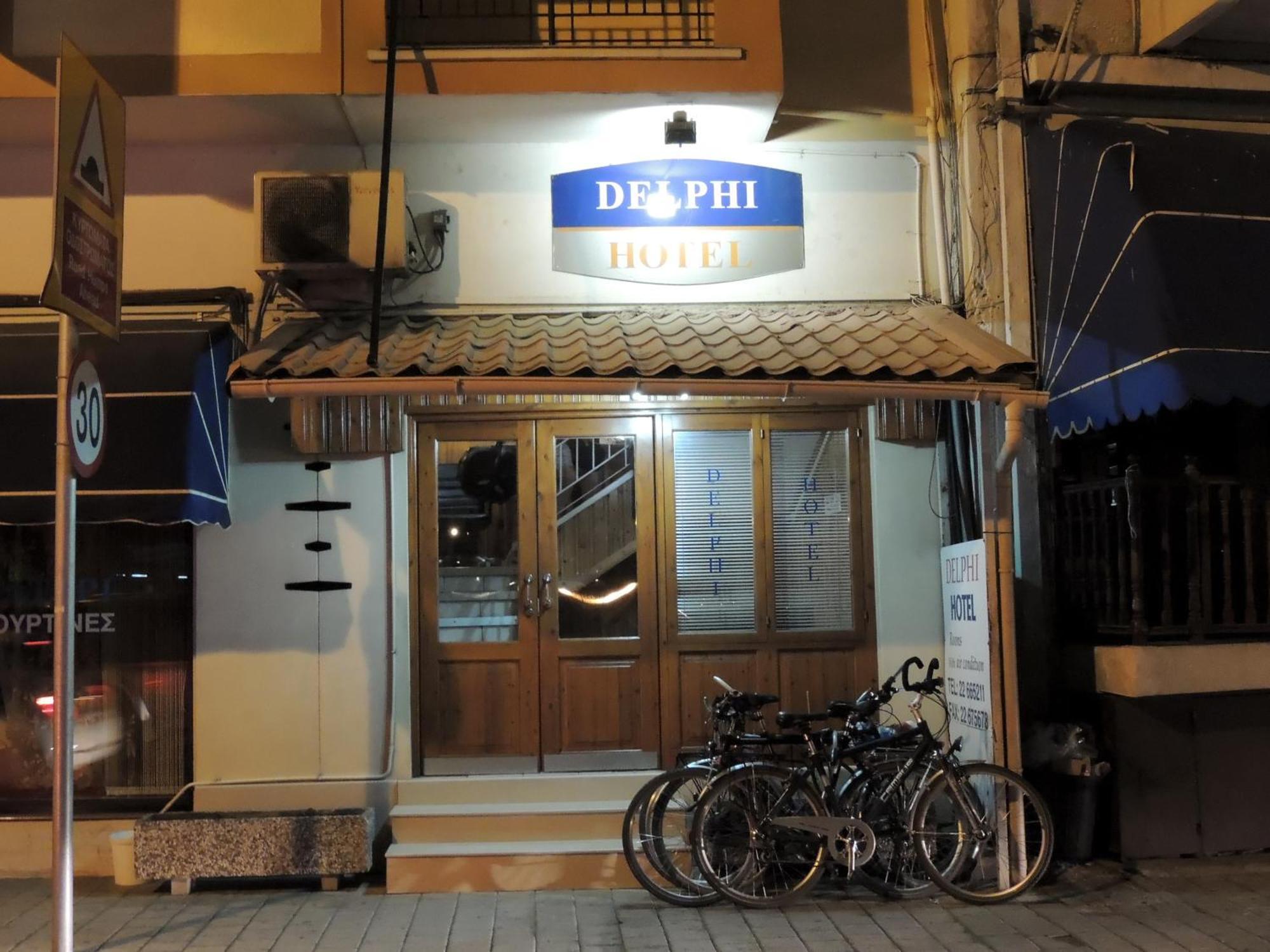 Delphi Hotel Nikosia Bagian luar foto